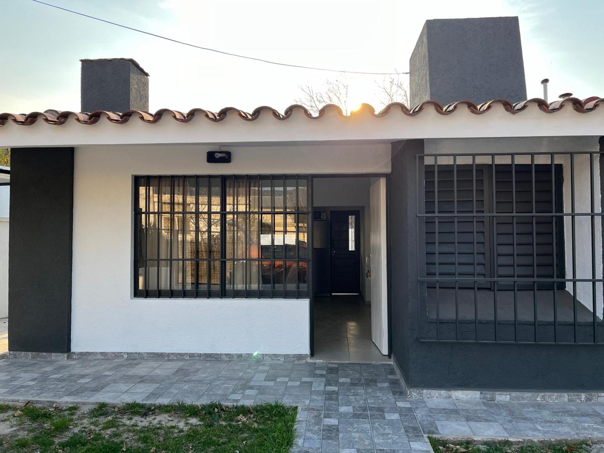 Casa De Fazzi Casi En Costanera * Villa Carlos Paz